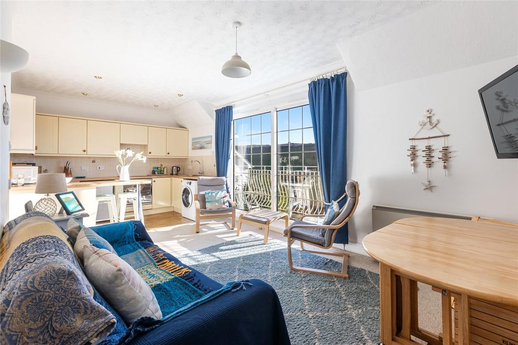 Kitchen/Lounge