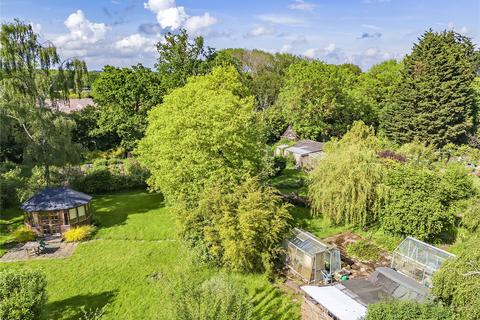 Oakmead Gardiners Lane North, Crays Hill, Billericay, CM11 2XE