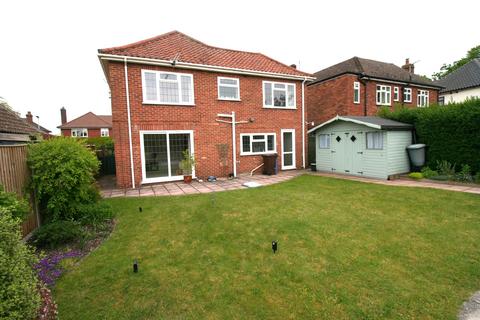 3 bedroom detached house for sale, Lyhart Road, Norwich NR4