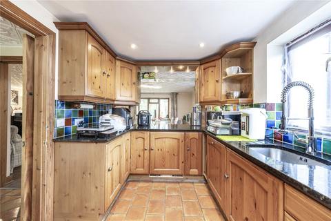 Cobnuts Broadford Road, Peasmarsh, Guildford, GU3 1NQ