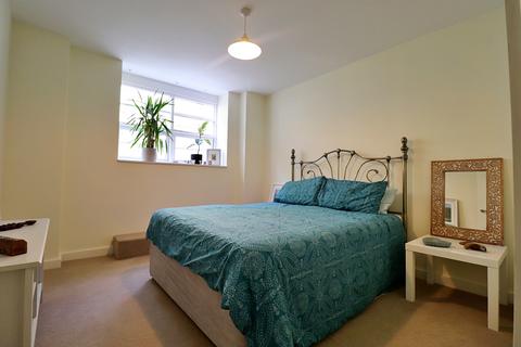 1 bedroom flat to rent, Old School Lane, Pontypridd CF37