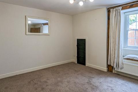 1 bedroom end of terrace house to rent, Barn Street, Liskeard, PL14