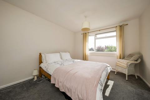 3 bedroom semi-detached house to rent, Mandeville Road, Shepperton, Surrey