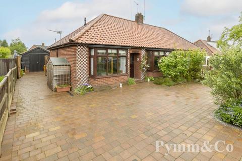 2 bedroom bungalow for sale, Orchard Close, Norwich NR7