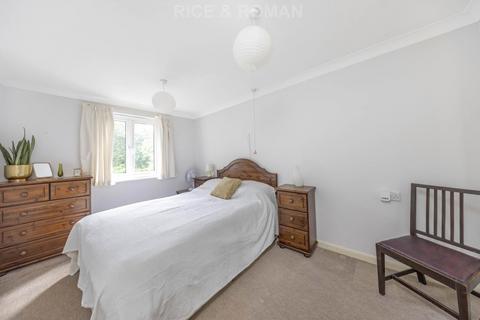 1 bedroom retirement property for sale, Mount Hill, Epsom KT18