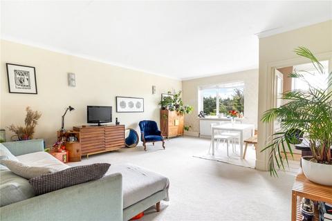 2 bedroom apartment to rent, Queens Avenue, London, N10
