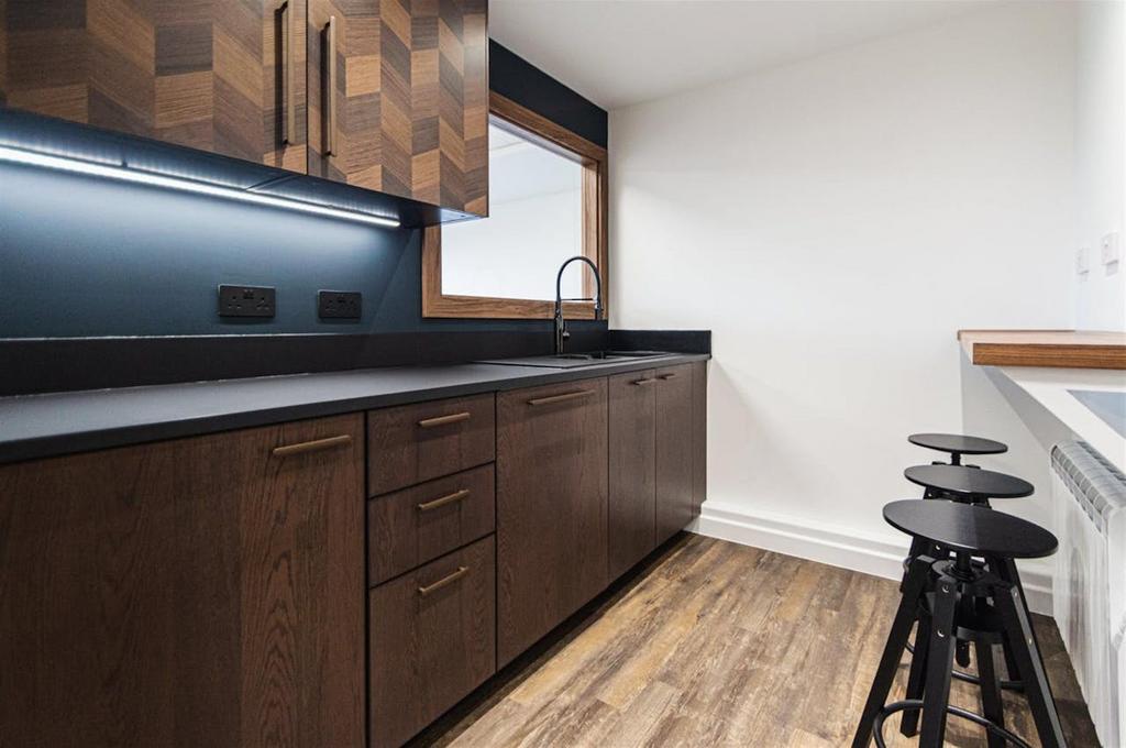 Commercialproperty image main 3.jpg