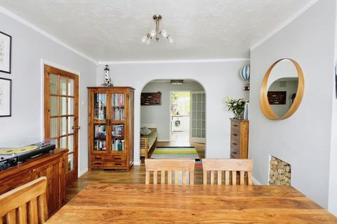 23 Allison Avenue, Bristol, BS4 4PF
