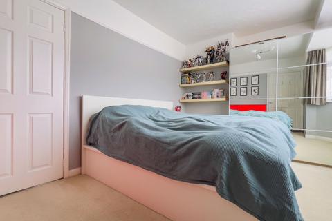 23 Allison Avenue, Bristol, BS4 4PF