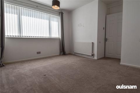 2 bedroom terraced house to rent, Lea Croft Road, Redditch, Worcestershire, B97
