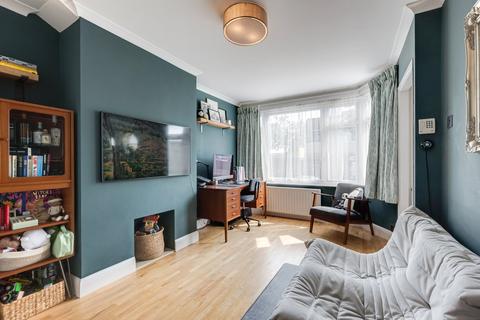 1 Penshurst Avenue, Sidcup, DA15 9EZ