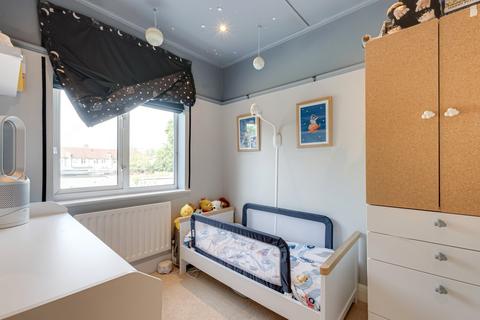 1 Penshurst Avenue, Sidcup, DA15 9EZ