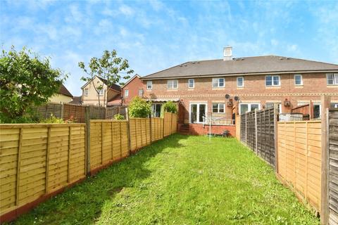 3 bedroom terraced house to rent, Peto Avenue, Colchester, Essex, CO4
