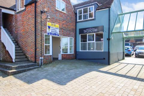 Shop to rent, Angel Courtyard, Lymington, Hampshire, SO41