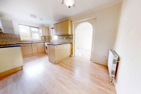 3 bedroom semi-detached house for sale, Reddicliff Close, Plymouth PL9