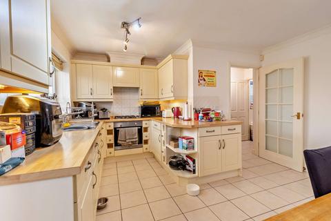 3 bedroom townhouse for sale, Gala Way, Retford, DN22