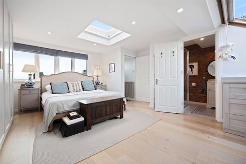 Flat C, 70 Wrentham Avenue, London, NW10 3HG