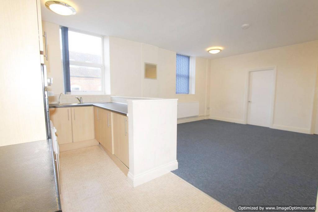 2 Bedroom Flat to Rent in South Wimbledon