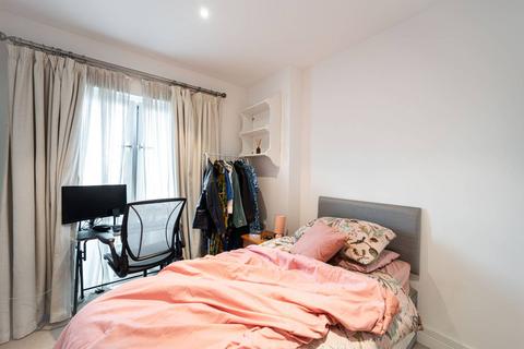 2 bedroom flat to rent, Battersea Reach, Battersea, London, SW18