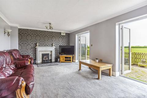 4 bedroom detached house for sale, Cheltenham Road, Beckford, Gloucestershire, GL20