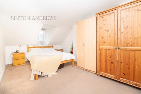 1 bedroom flat for sale, Kirchen Road, Ealing, W13