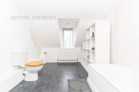 Flat 3, 12 Kirchen Road, London, W13 0TY