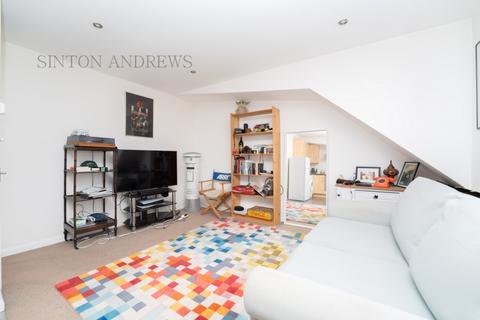 Flat 3, 12 Kirchen Road, London, W13 0TY