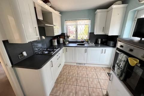 3 bedroom semi-detached house for sale, Leymoor Road, Huddersfield HD7