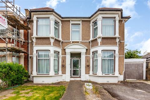 4 bedroom end of terrace house for sale, Norfolk Road, Ilford, IG3