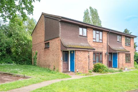 2 bedroom maisonette to rent, Mountbatten Close, St. Albans, Hertfordshire