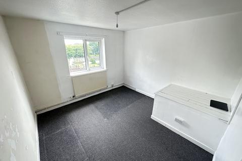 2 bedroom apartment to rent, Alder Road, Failsworth, Manchester, M35