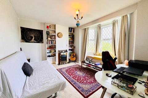 1 bedroom flat for sale, Heath House, Heath Villas, Plumstead, London, SE18 1PF