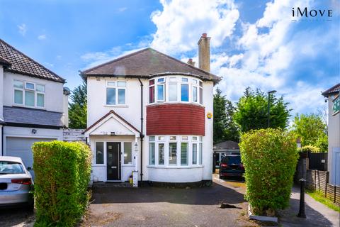 3 bedroom detached house for sale, Covington Gardens, London SW16