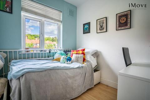 9 Covington Gardens, London, SW16 3SE