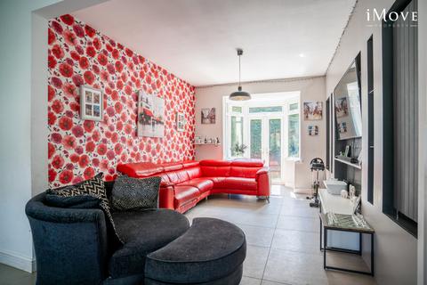 9 Covington Gardens, London, SW16 3SE