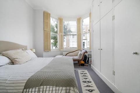 1 bedroom flat for sale, Bolingbroke Road, Brook Green
