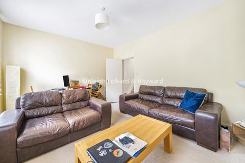2 bedroom apartment to rent, Dawes Street  Walworth  SE17