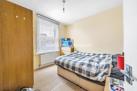 2 bedroom apartment to rent, Dawes Street  Walworth  SE17