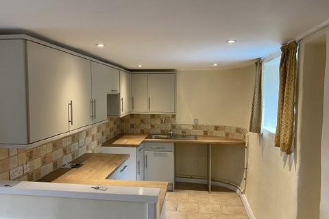 2 bedroom cottage to rent, St Austell