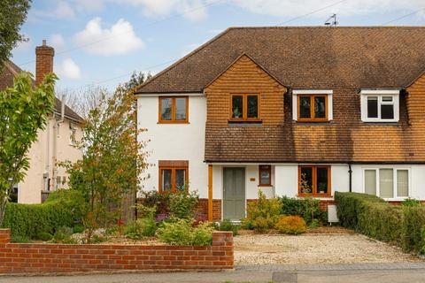33 Hillside Road, Ashtead, KT21 1RZ