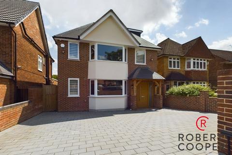 5 bedroom detached house for sale, Long Lane, Hillingdon, UB10