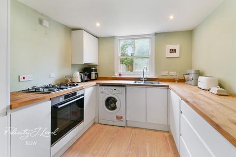 145 Knapp Road, London, E3 4BP
