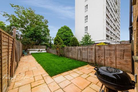 145 Knapp Road, London, E3 4BP