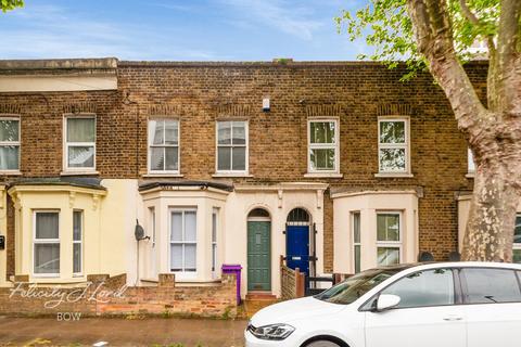 145 Knapp Road, London, E3 4BP