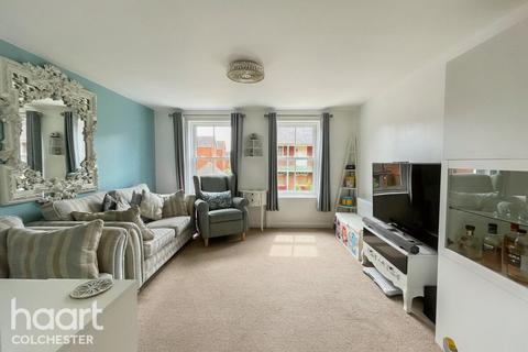 3 bedroom townhouse for sale, Dragoon Road, Colchester