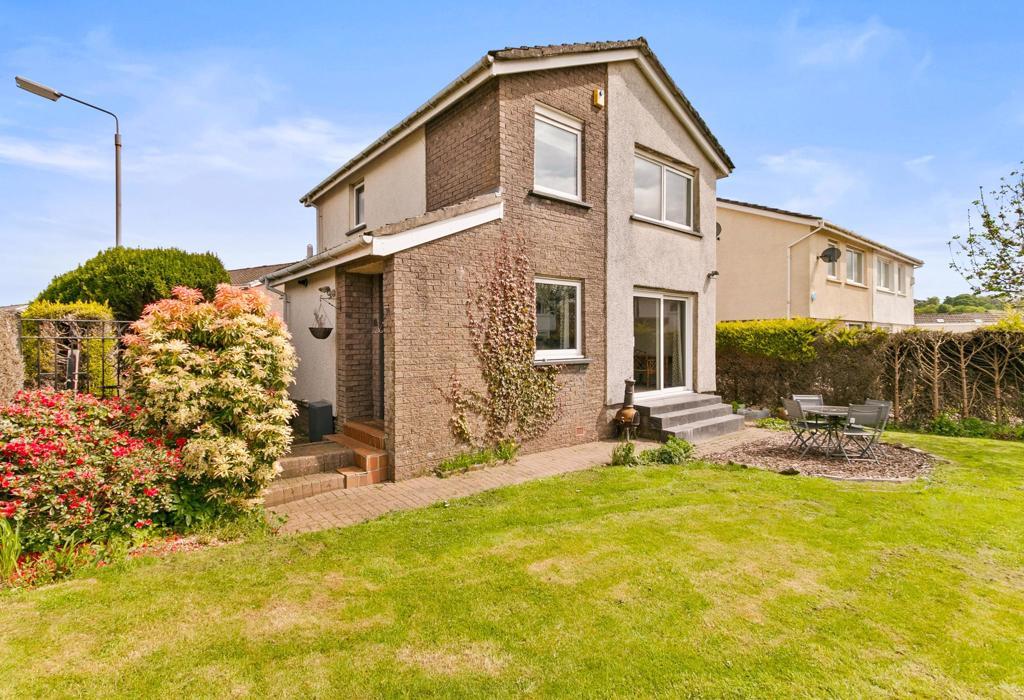 Kintyre Crescent, Newton Mearns 3 bed detached house for sale £350,000
