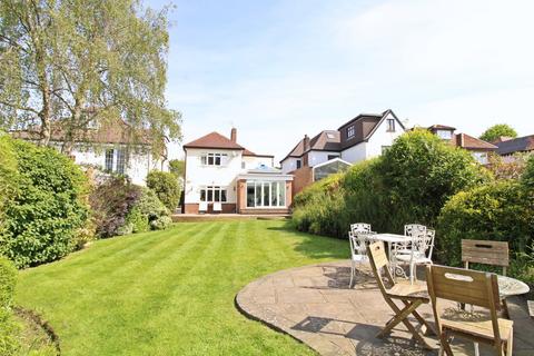 30 Hayes Way, Beckenham, BR3 6RL