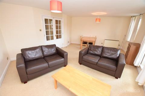 3 bedroom flat for sale, Five Lamps House, Belper Road, Derby, Derbyshire, DE1 3BP
