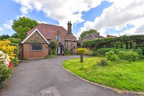 4 bedroom detached house for sale, Highfield Crescent, Hindhead