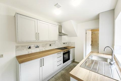 2 bedroom apartment to rent, Howe Street, Gateshead, NE8